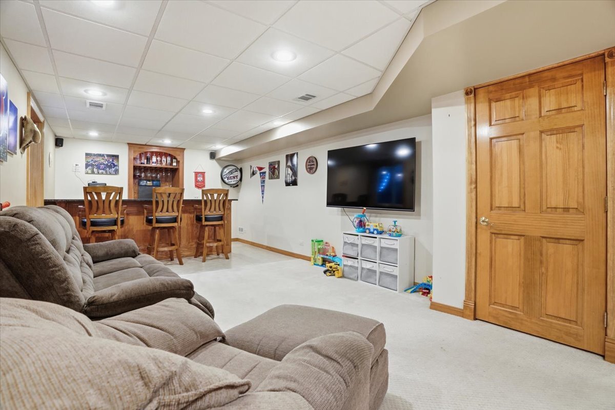 207 Briar Ridge Lane, Lake Villa, IL 60046