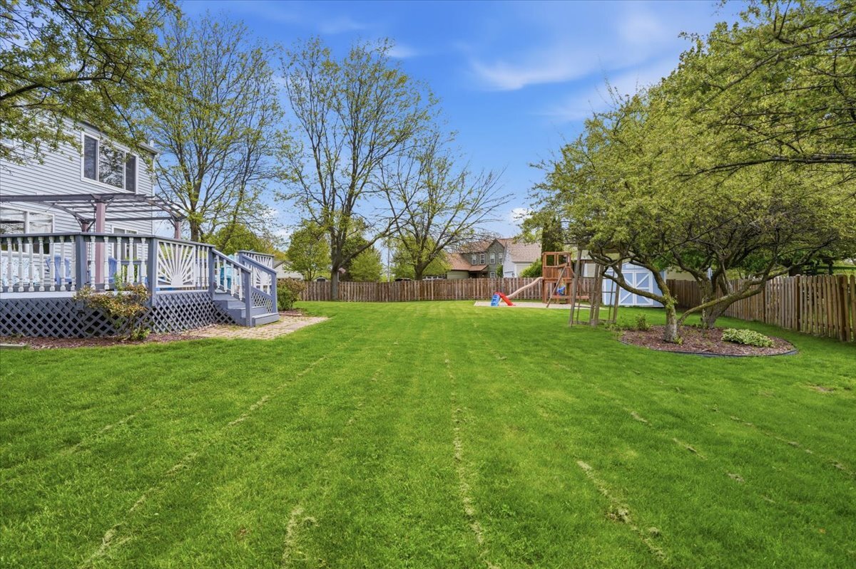 207 Briar Ridge Lane, Lake Villa, IL 60046