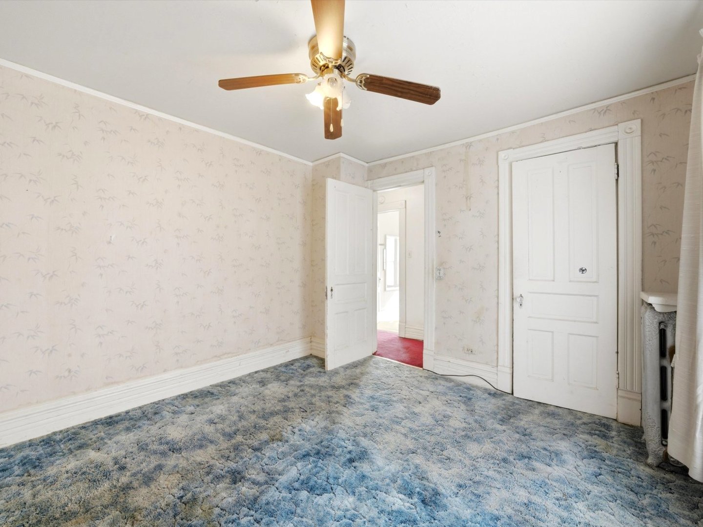 315 Richards Street, Joliet, IL 60433