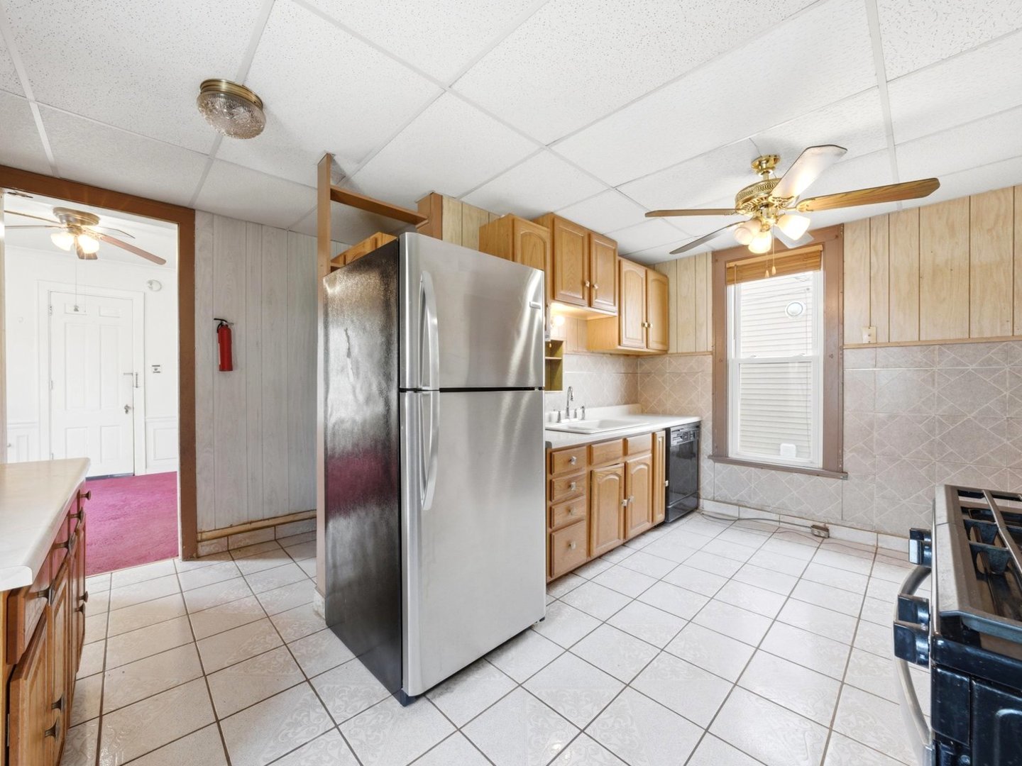 315 Richards Street, Joliet, IL 60433