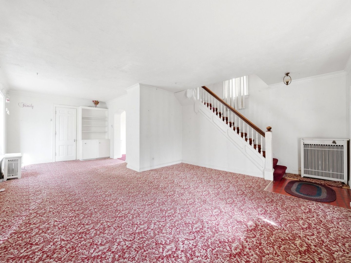 315 Richards Street, Joliet, IL 60433