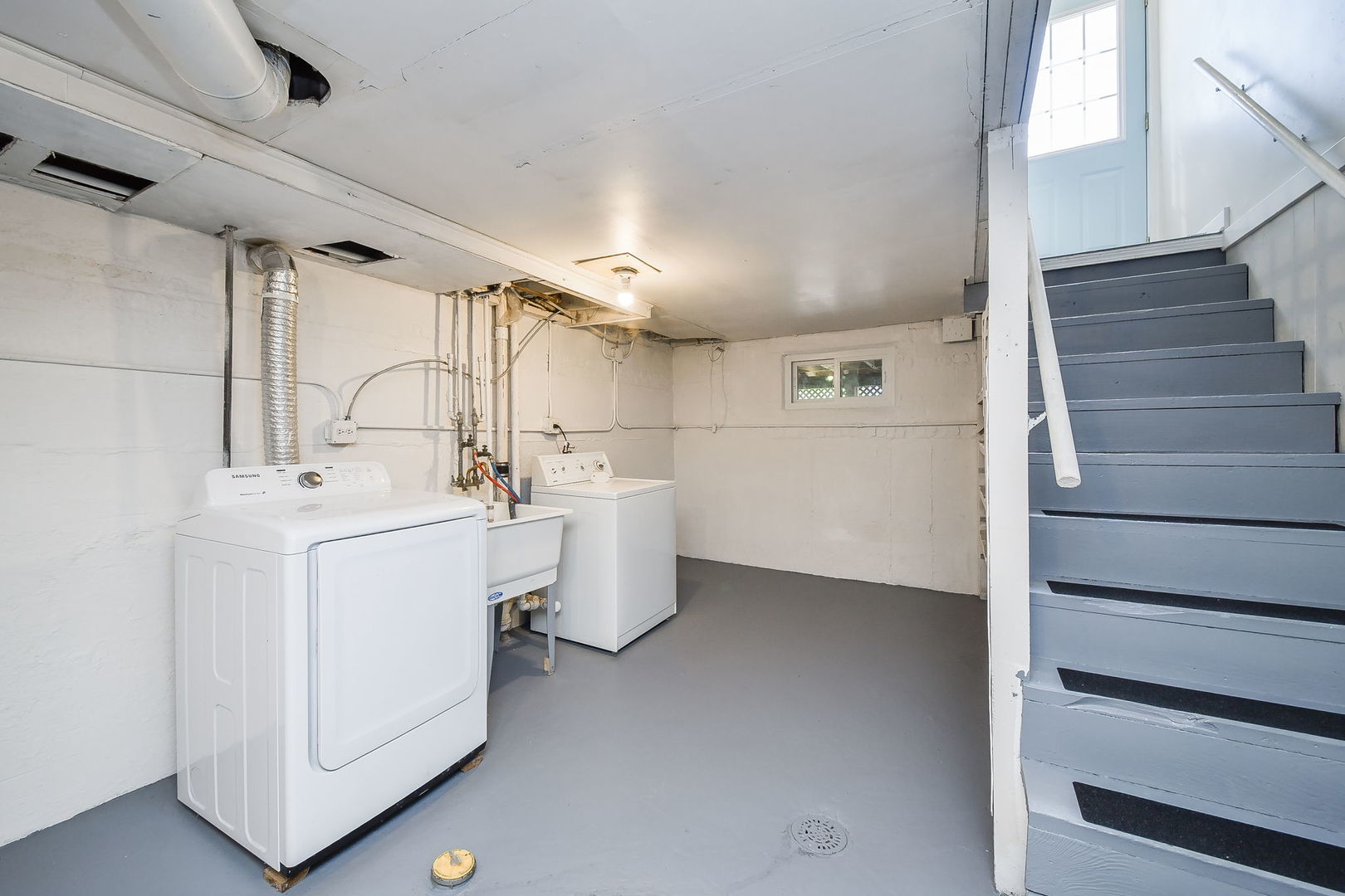 1106 Manchester Road, Wheaton, IL 60187