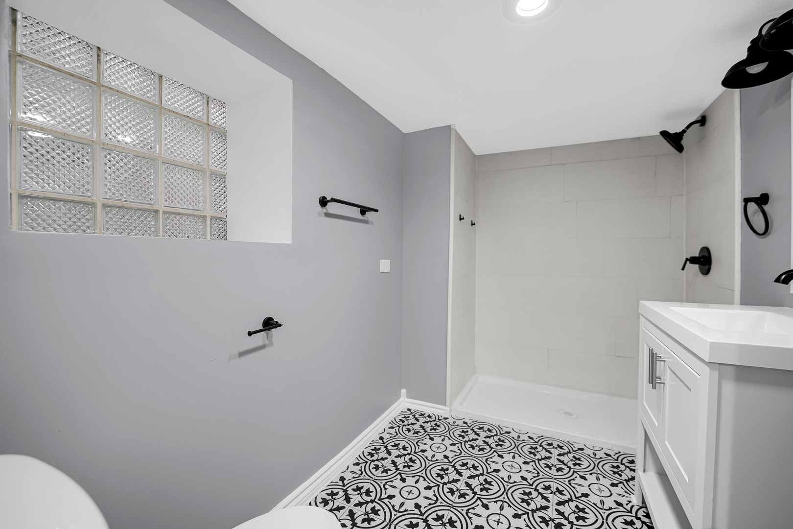 9327 S Elizabeth Street, Chicago, IL 60620