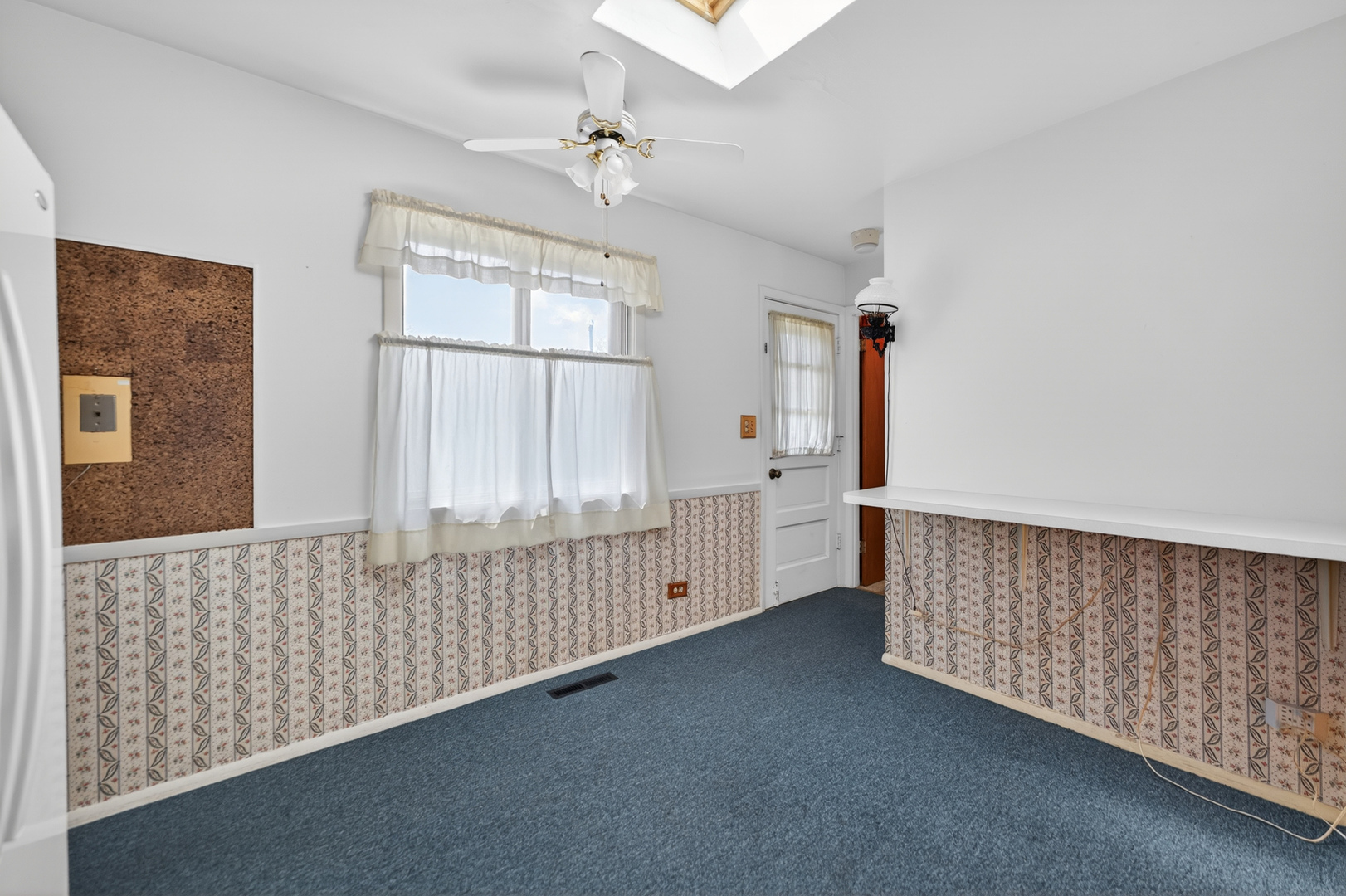 Naperville, IL 60563