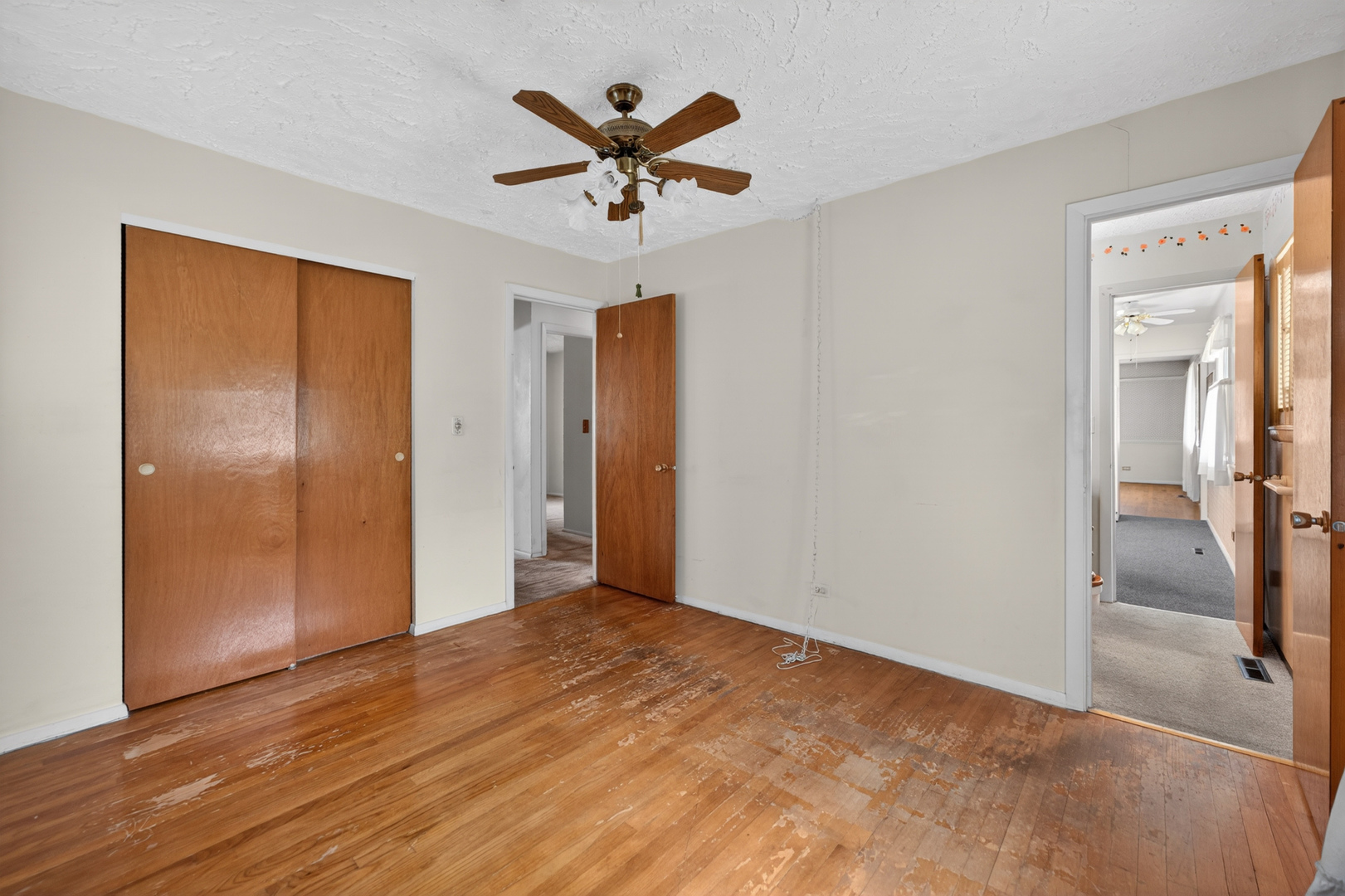 Naperville, IL 60563