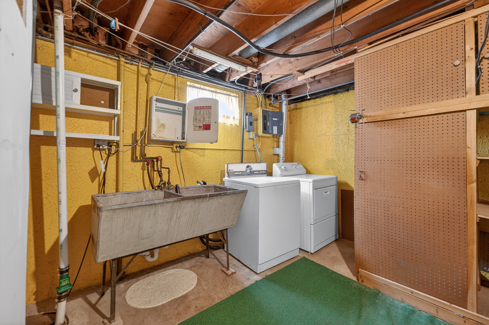 Naperville, IL 60563