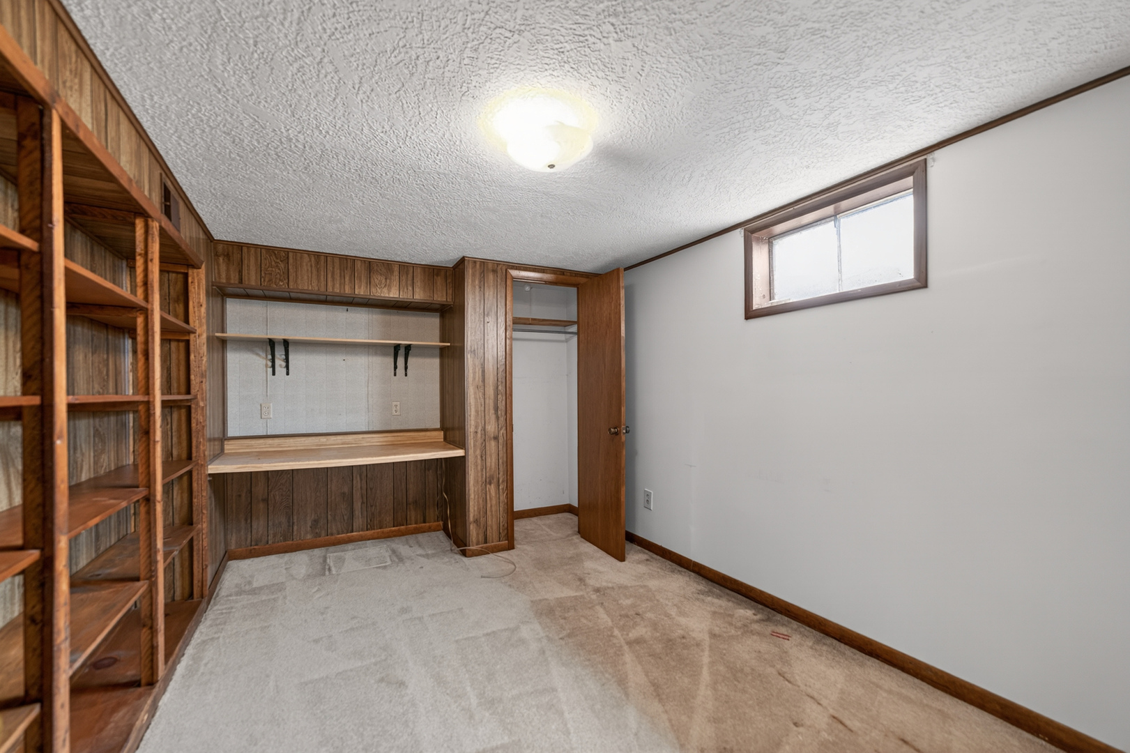 Naperville, IL 60563