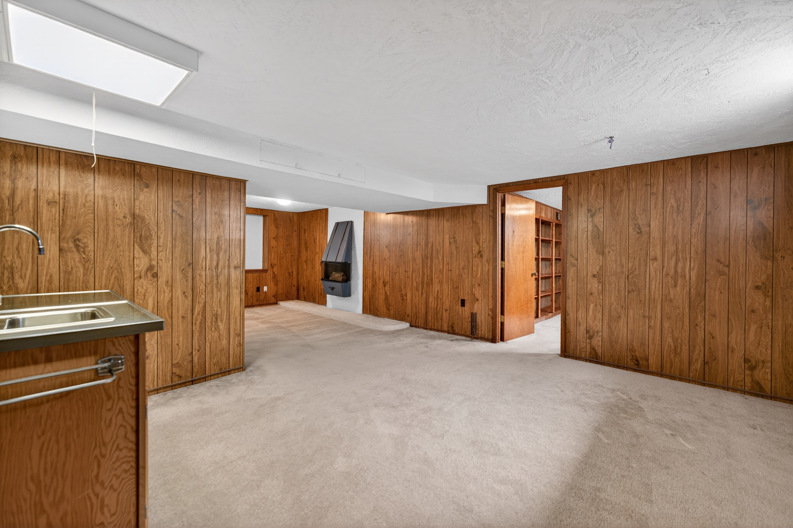 Naperville, IL 60563