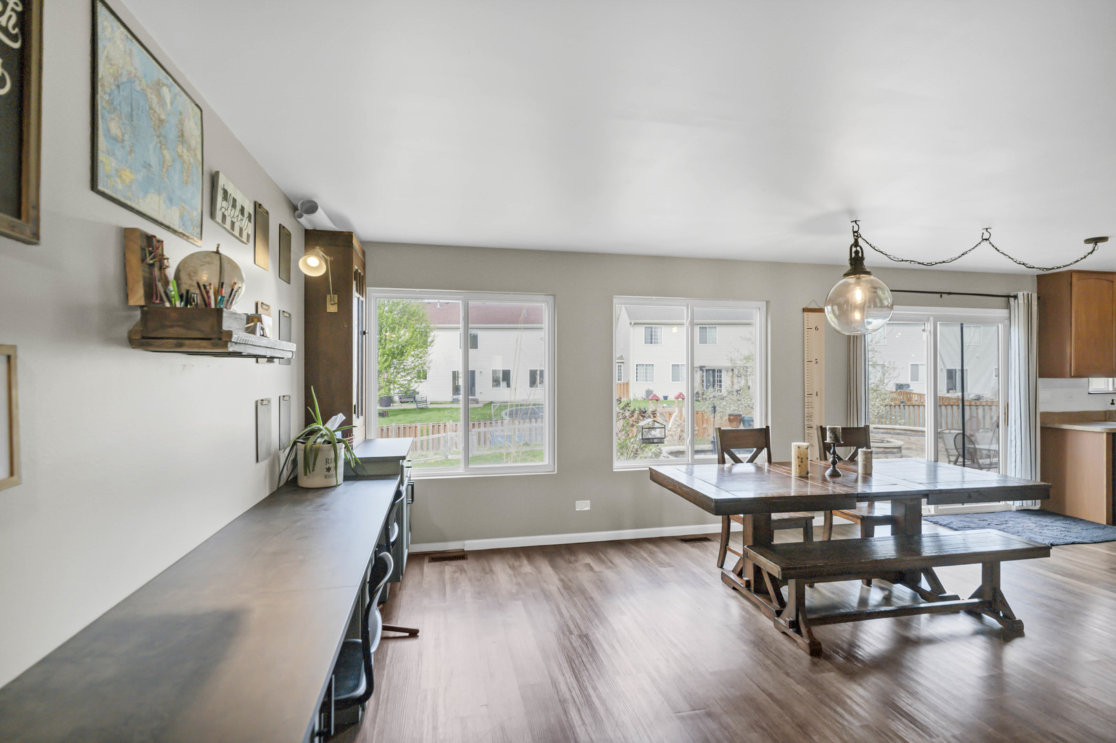 422 Westport Drive, Pingree Grove, IL 60140