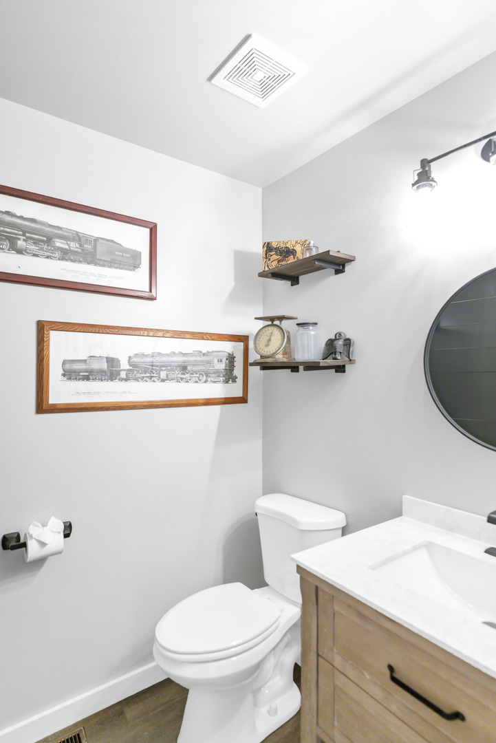 422 Westport Drive, Pingree Grove, IL 60140