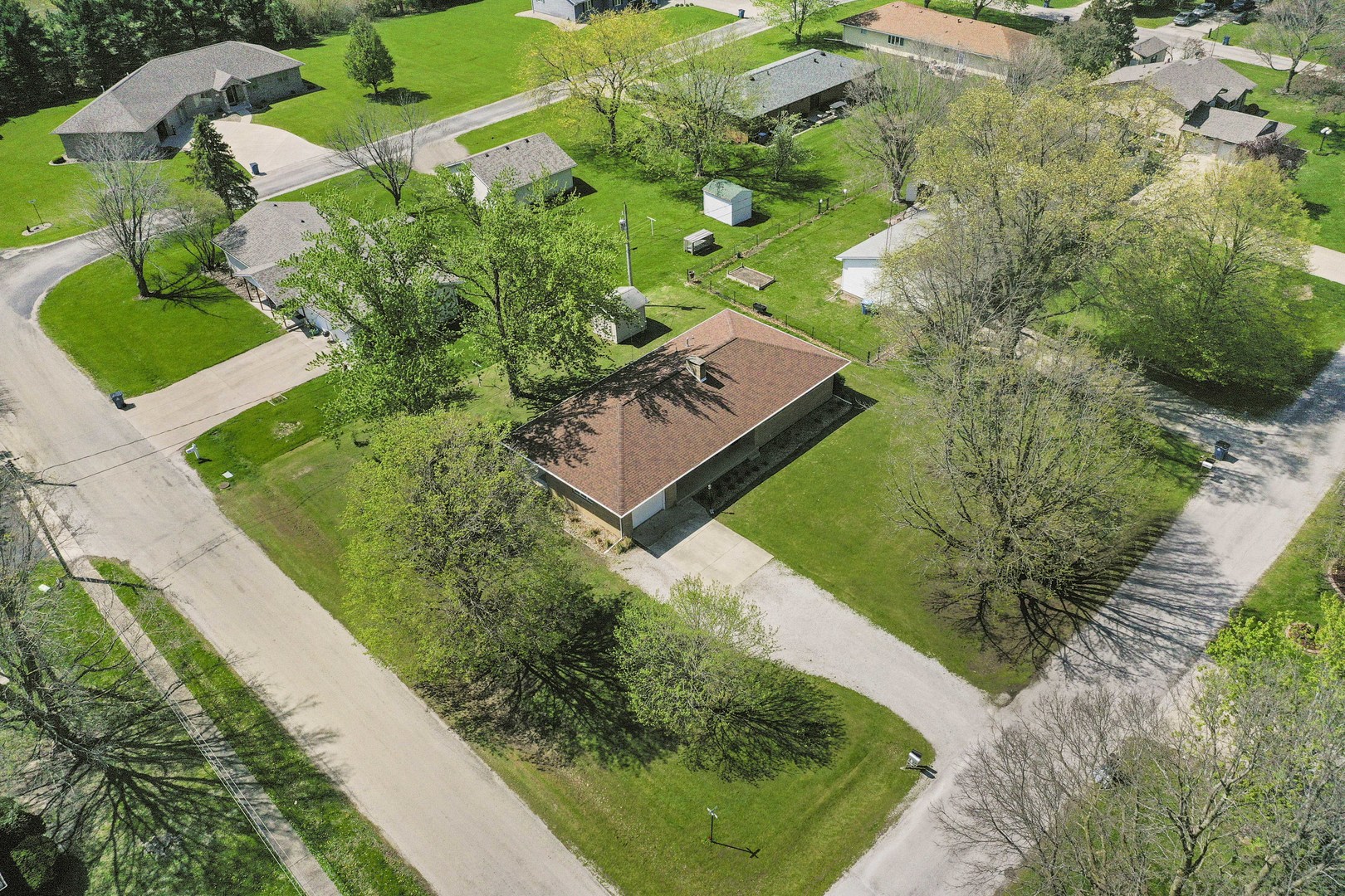 201 Cedar Lane, Minonk, IL 61760