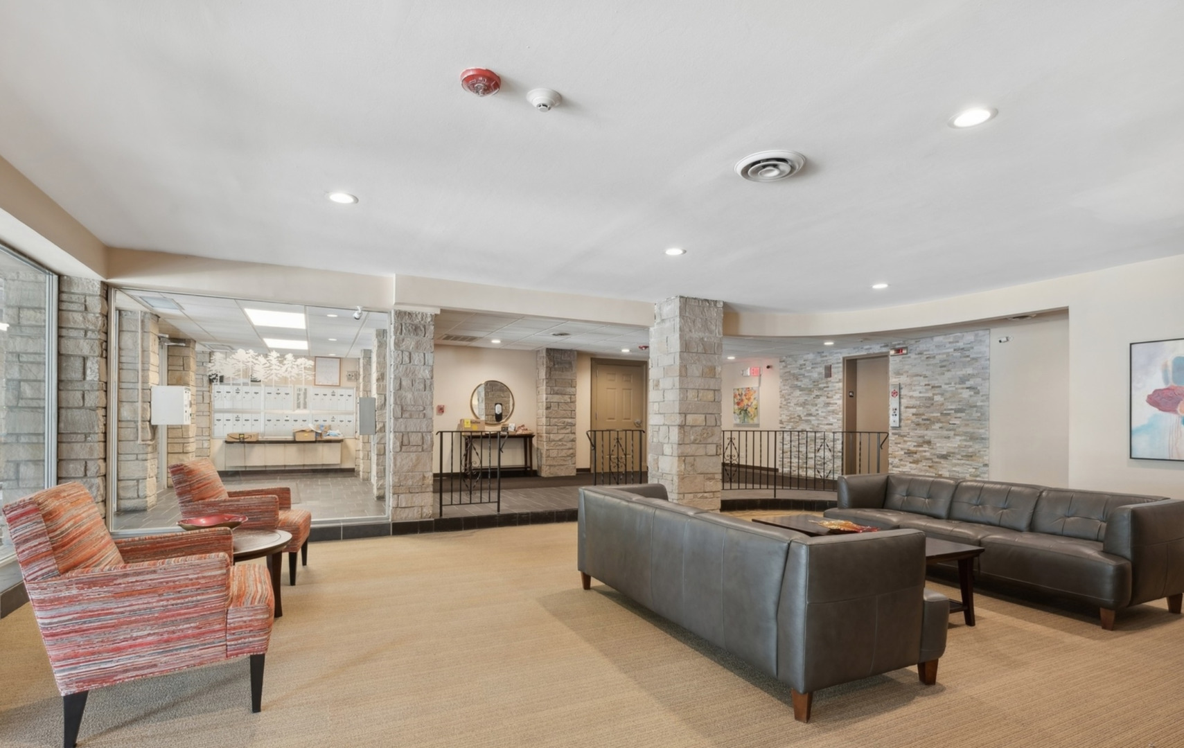 2500 Windsor Mall #1F, Park Ridge, IL 60068