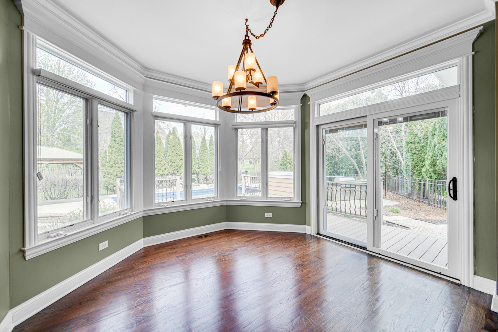 3N777 Walt Whitman Road, St. Charles, IL 60175