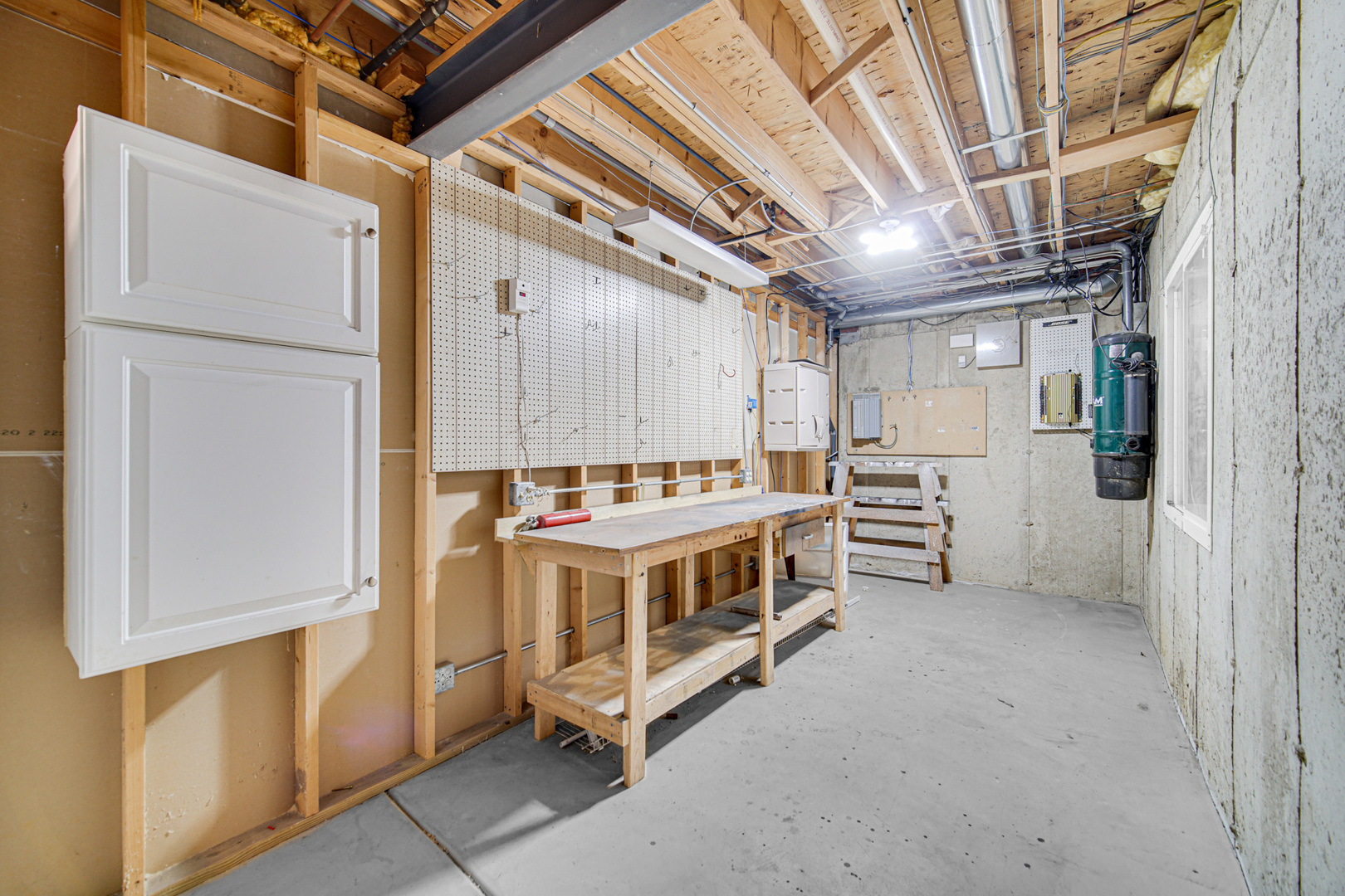 3N777 Walt Whitman Road, St. Charles, IL 60175