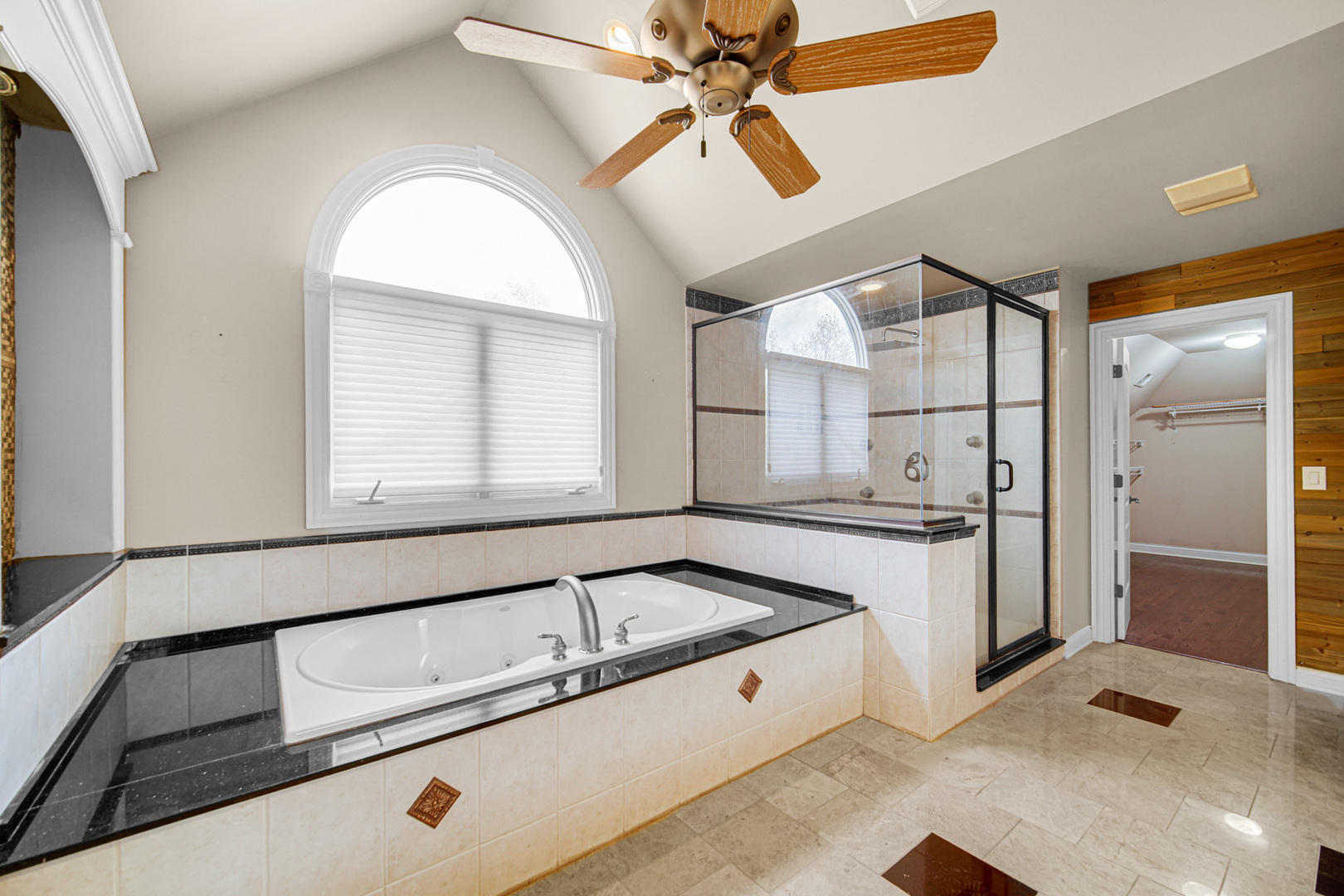 3N777 Walt Whitman Road, St. Charles, IL 60175