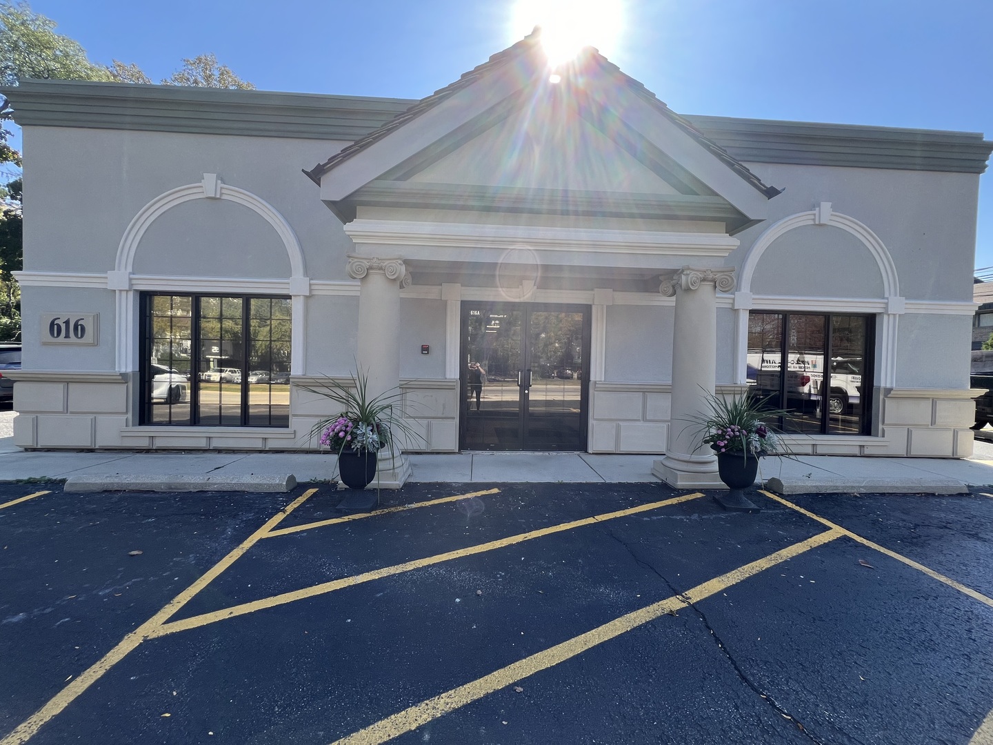 616 W CHILDS Street, Wheaton, IL 60187