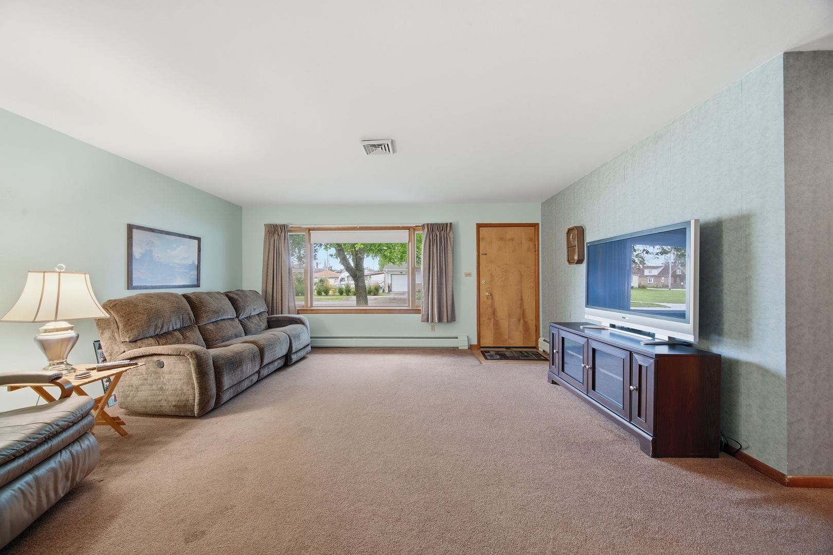 3245 Halsted Street, Steger, IL 60475