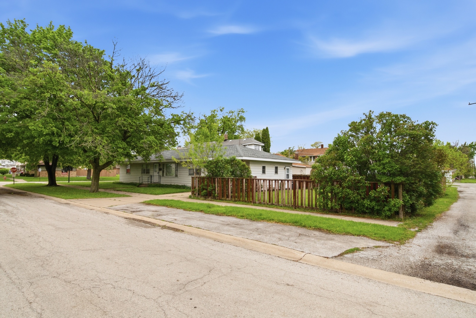 3245 Halsted Street, Steger, IL 60475