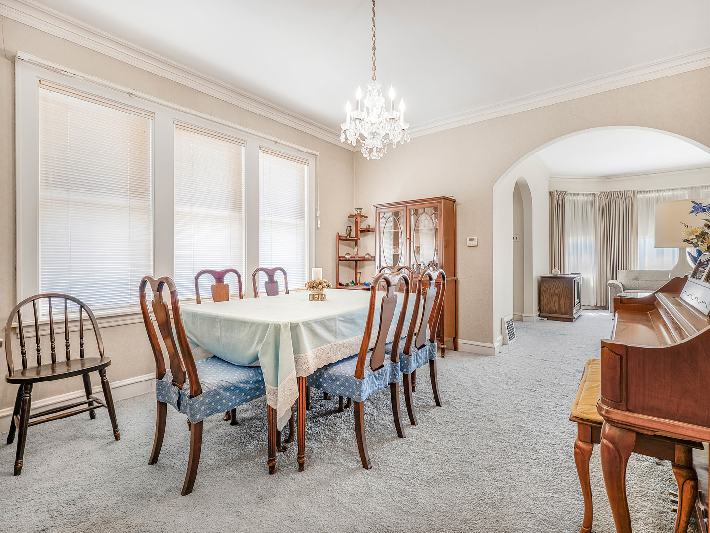 1118 Garden Street, Park Ridge, IL 60068