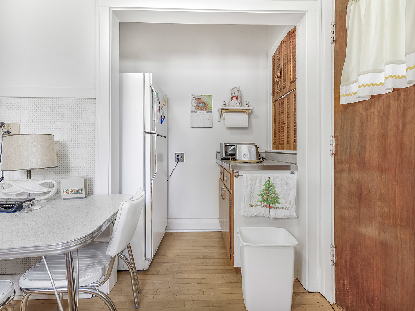 1118 Garden Street, Park Ridge, IL 60068