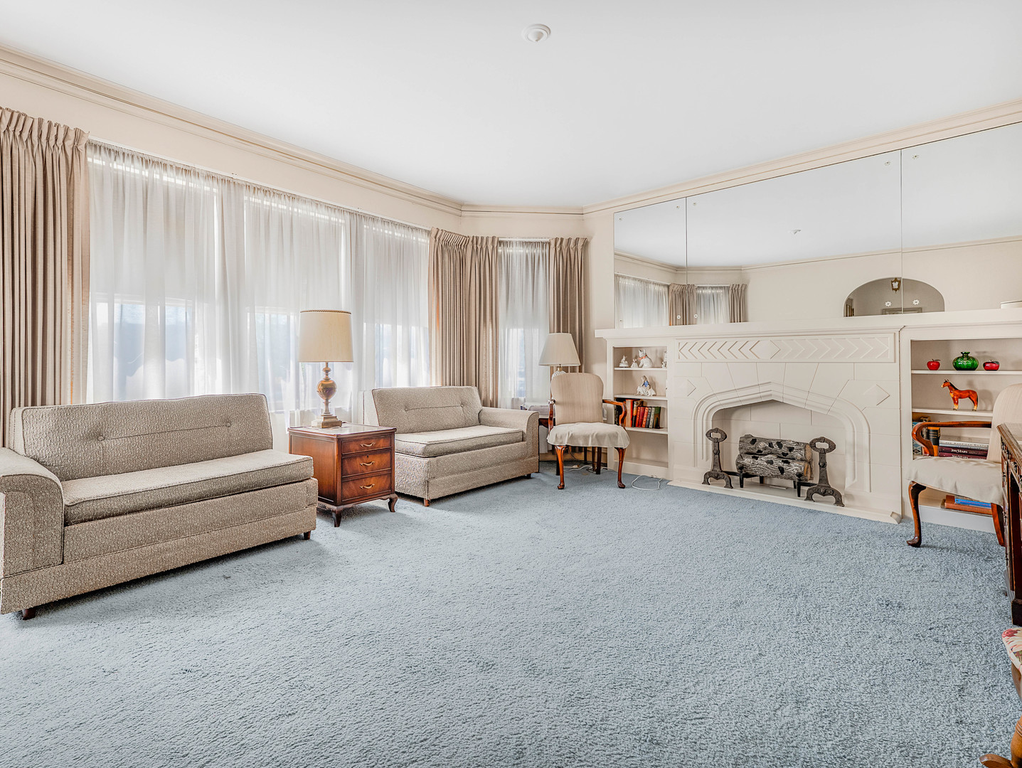 1118 Garden Street, Park Ridge, IL 60068