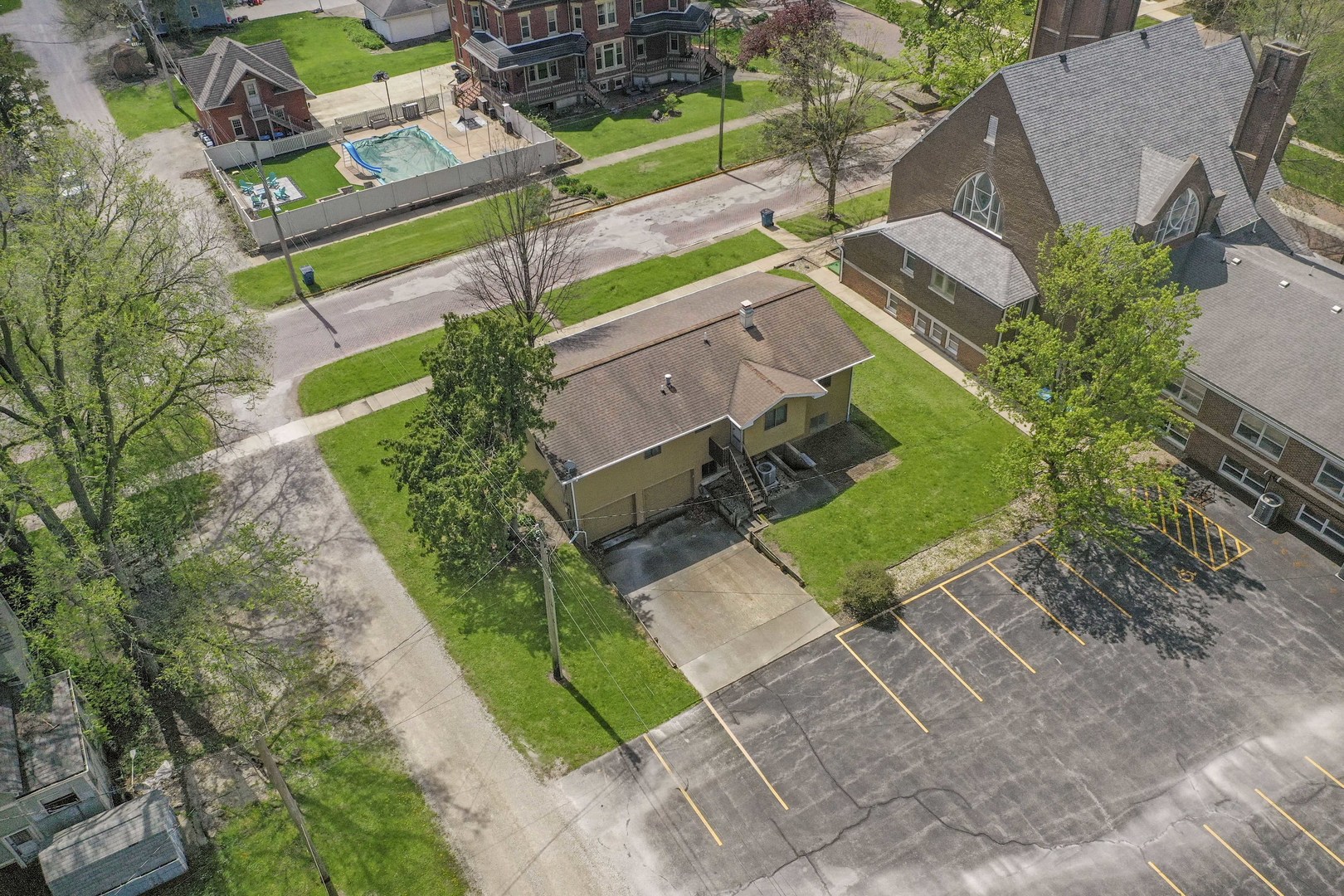 312 E 5th Street, Minonk, IL 61760