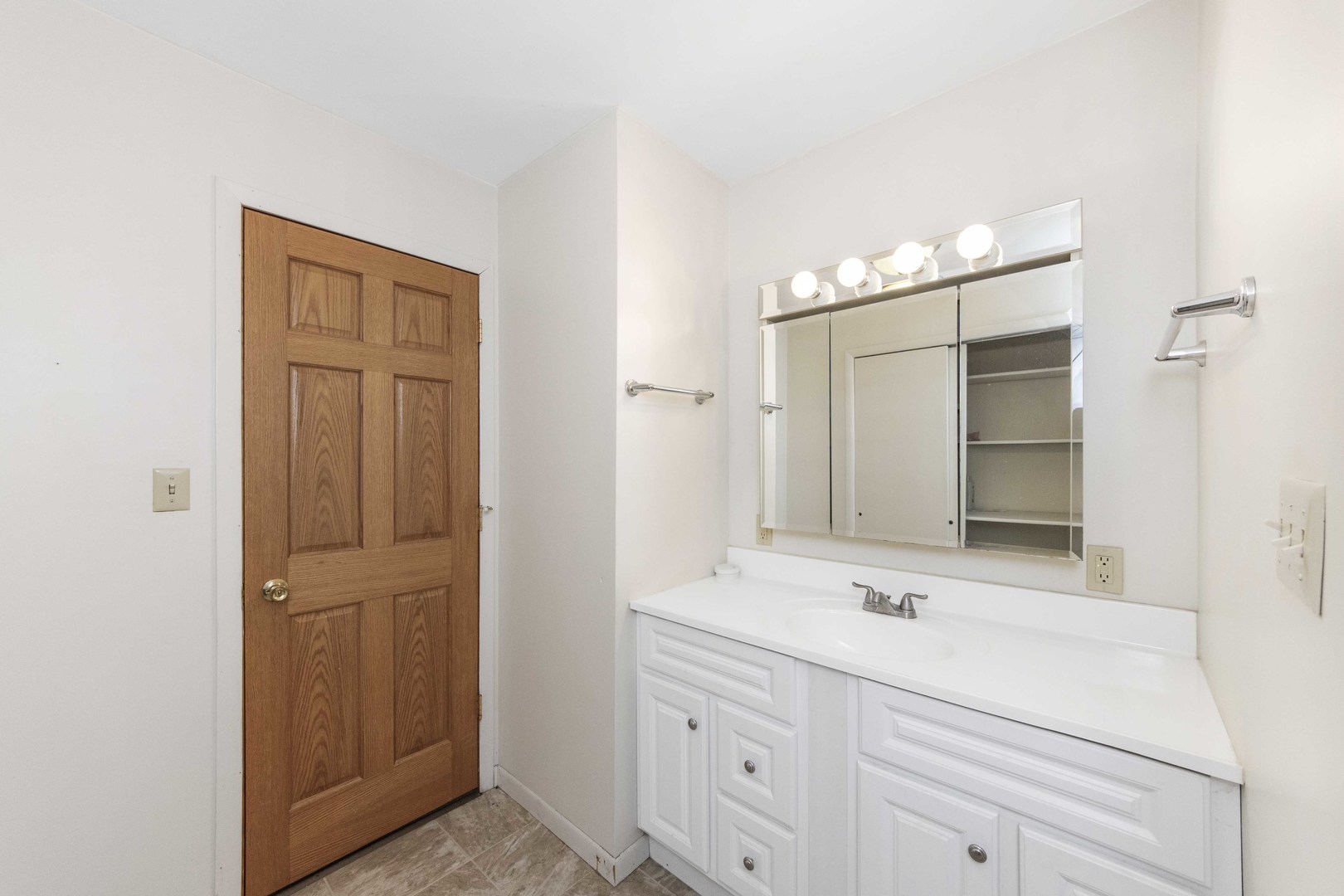 312 E 5th Street, Minonk, IL 61760