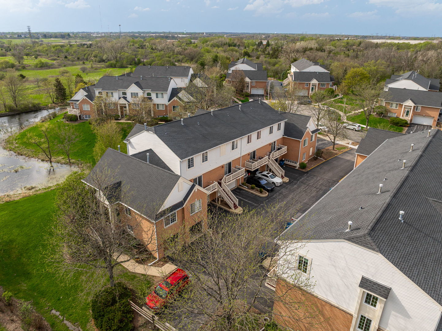 2169 W Concord Lane, Addison, IL 60101