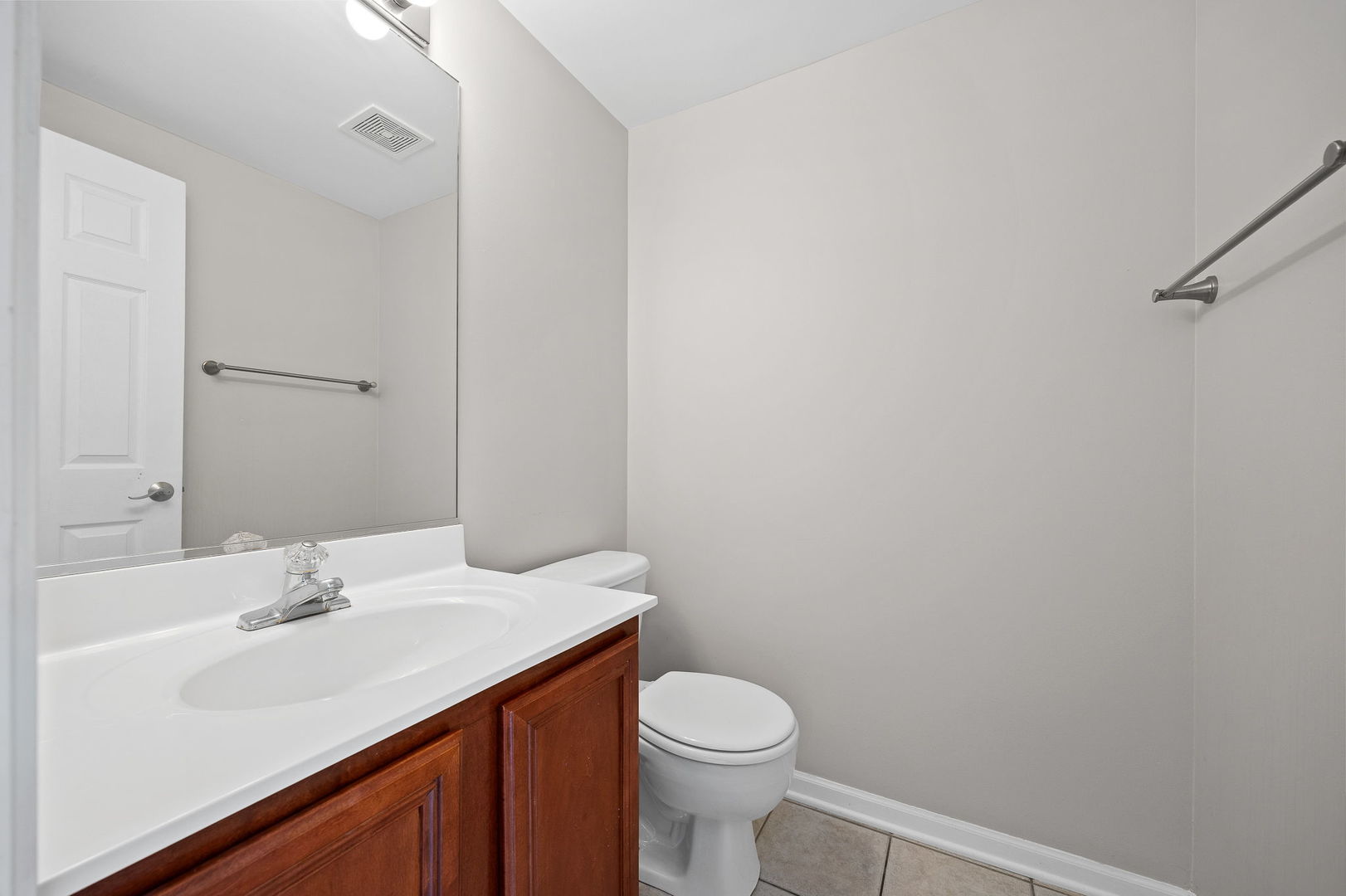 2169 W Concord Lane, Addison, IL 60101