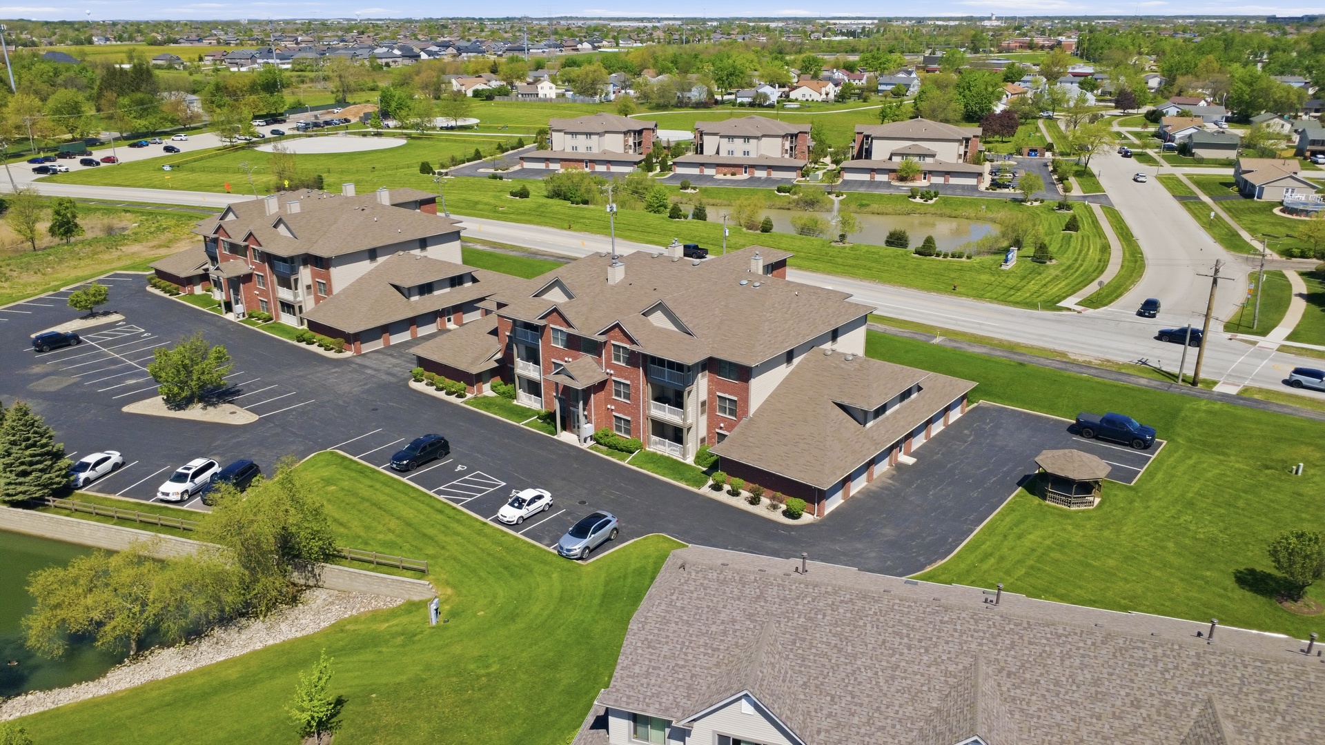 20345 S RAINFORD Drive #2C, Frankfort, IL 60423