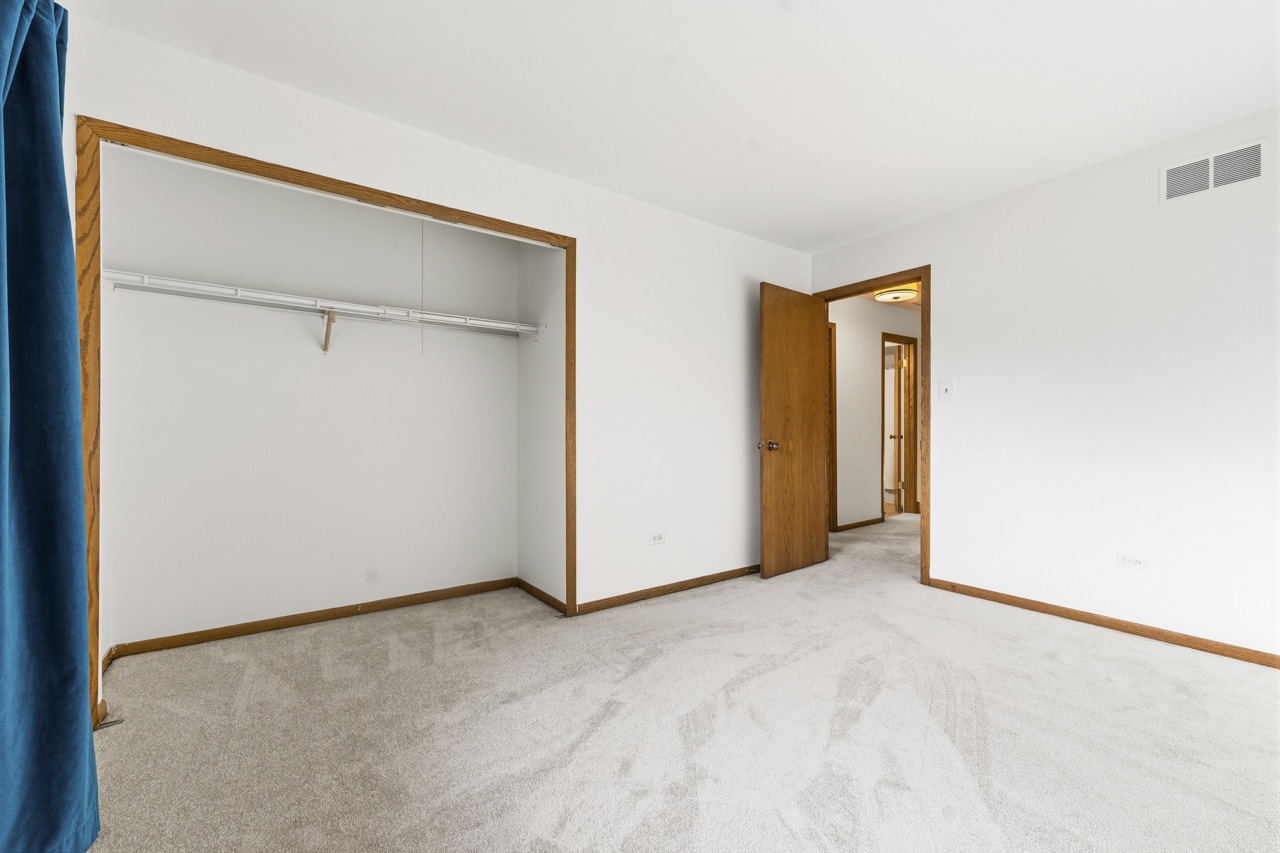 424 Assembly Drive, Bolingbrook, IL 60440