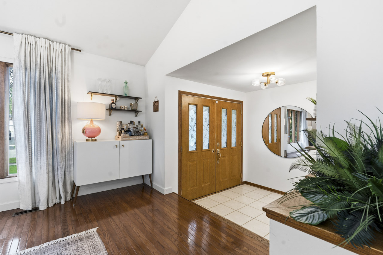 424 Assembly Drive, Bolingbrook, IL 60440