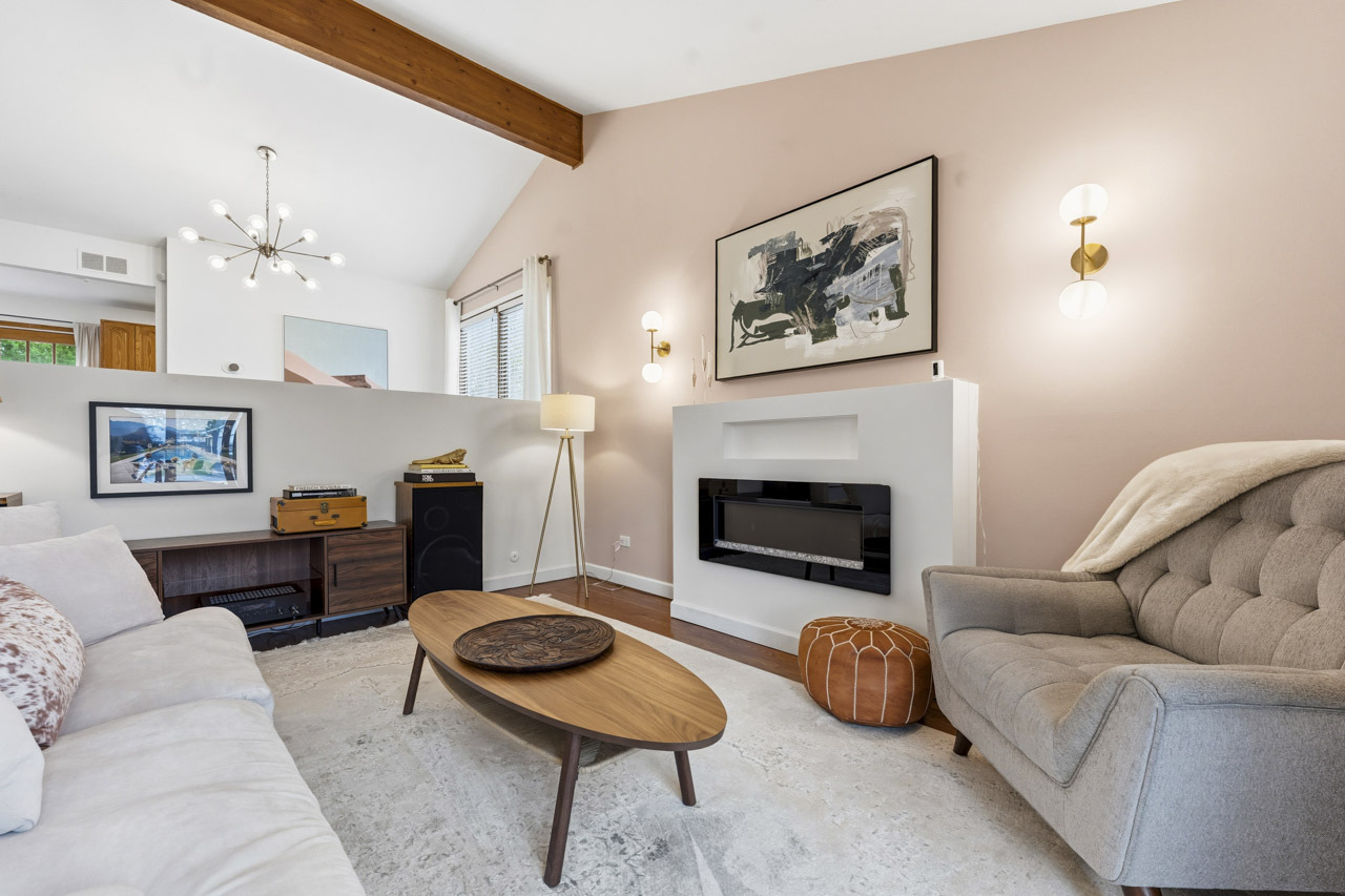 424 Assembly Drive, Bolingbrook, IL 60440