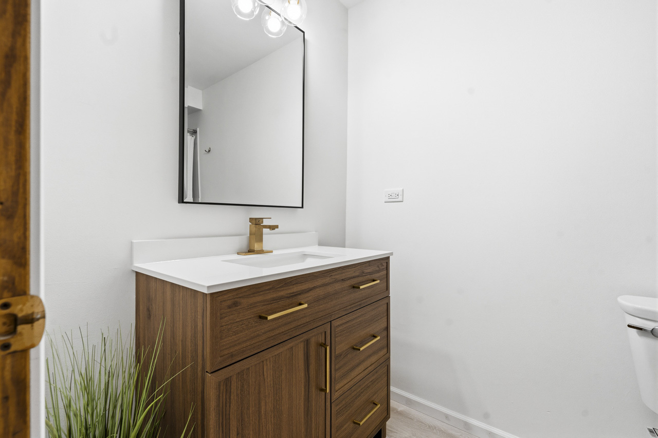 424 Assembly Drive, Bolingbrook, IL 60440