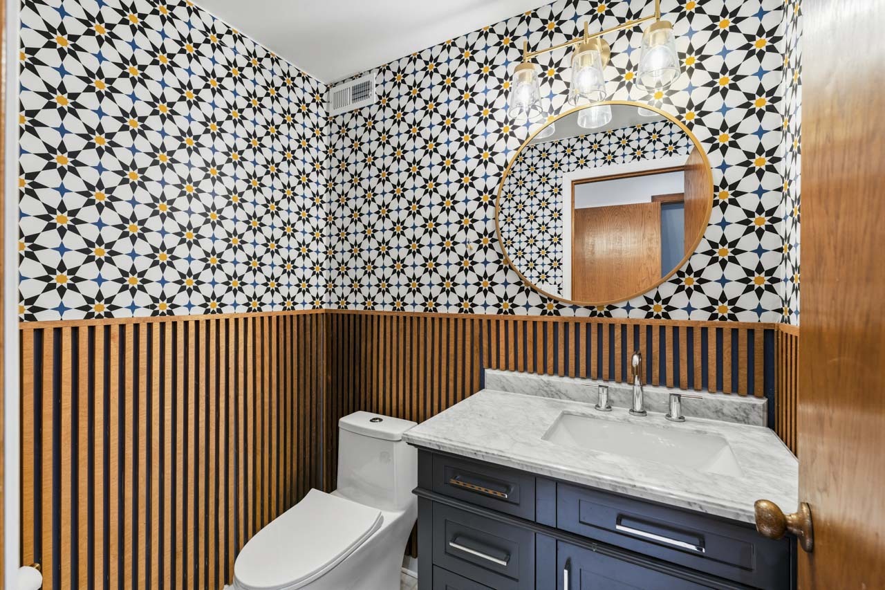 424 Assembly Drive, Bolingbrook, IL 60440