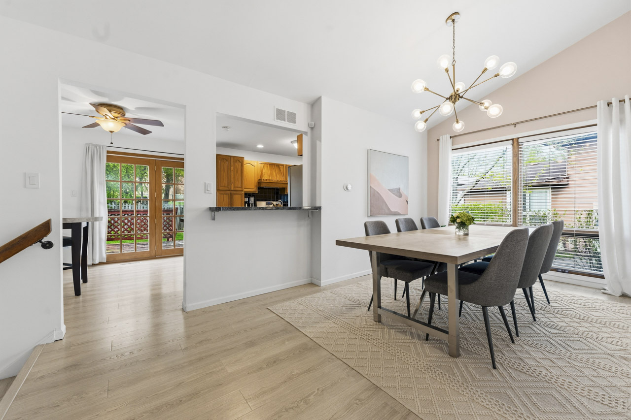 424 Assembly Drive, Bolingbrook, IL 60440