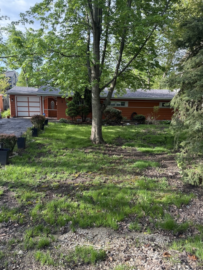 22W537 Cherry Lane, Glen Ellyn, IL 60137