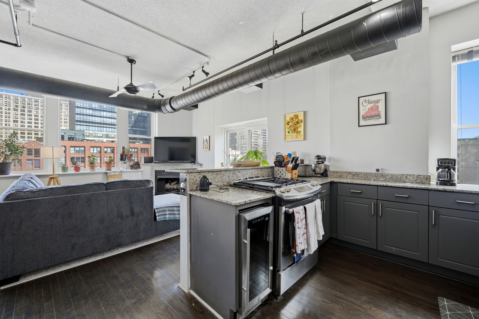161 W Harrison Street #708, Chicago, IL 60605