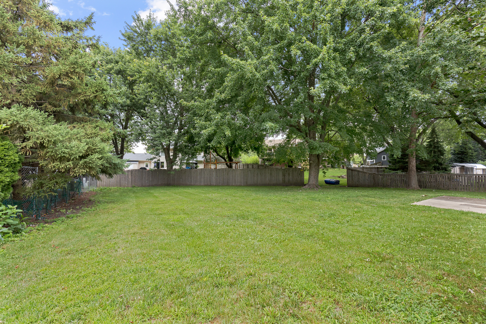 135 Encina Drive, Naperville, IL 60540