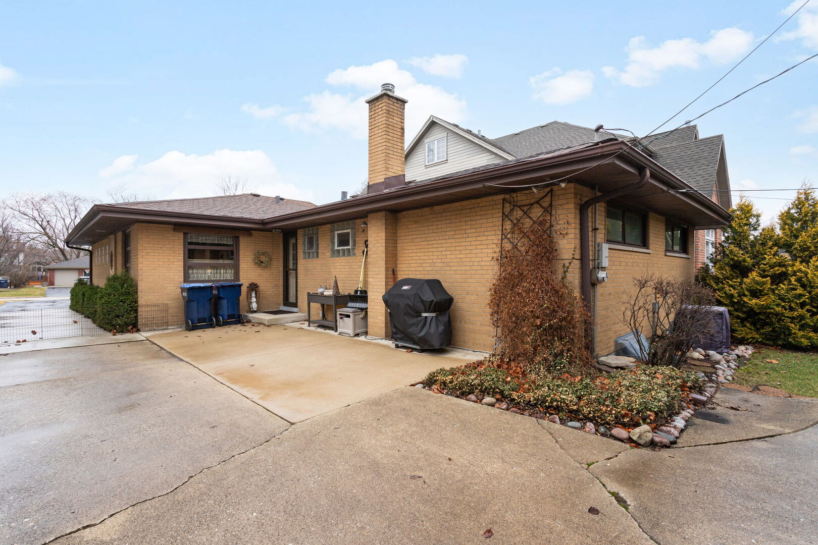 5221 Fair Elms Avenue, Western Springs, IL 60558