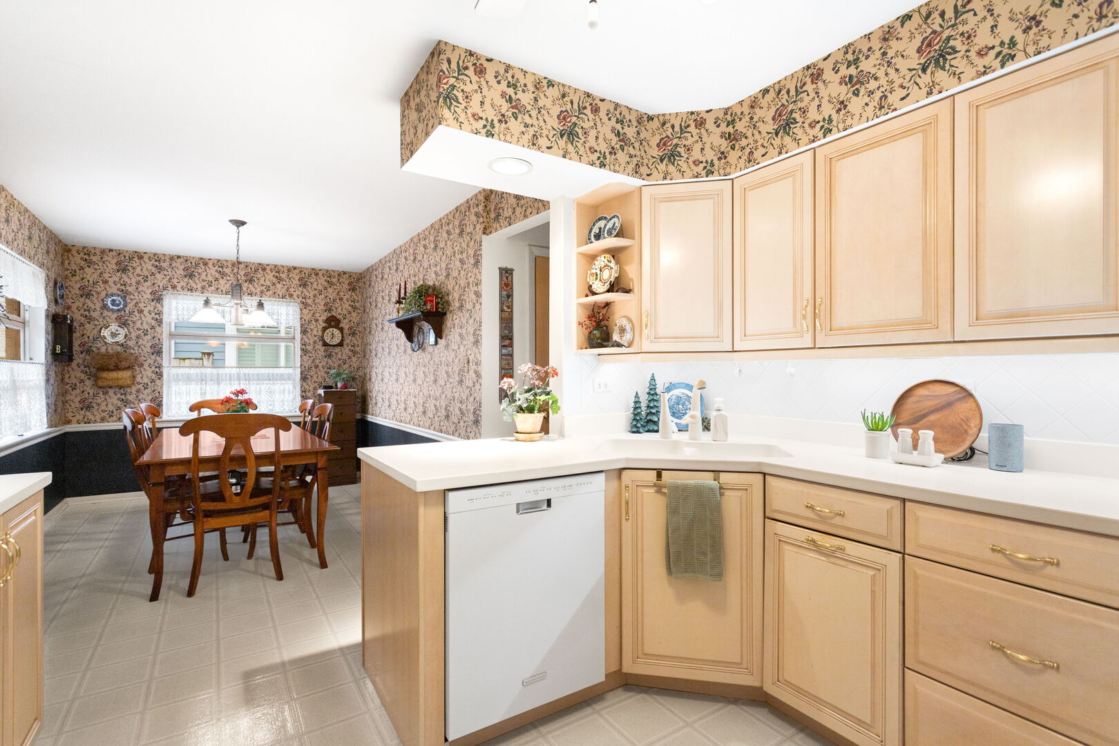 5221 Fair Elms Avenue, Western Springs, IL 60558