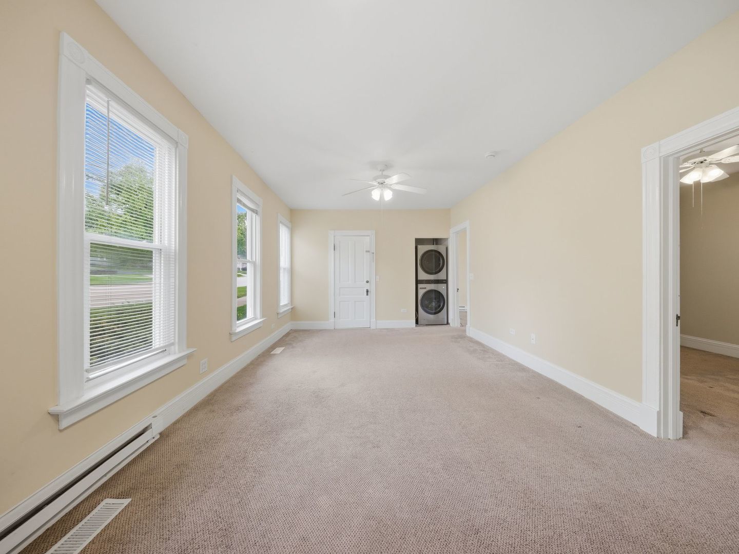 143 S Liberty Street, Elgin, IL 60120