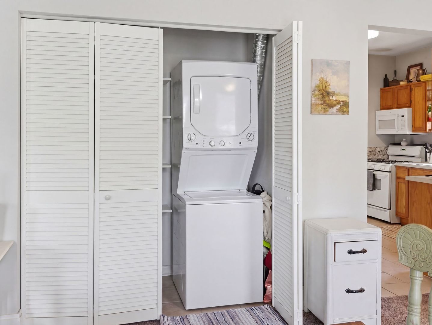 143 S Liberty Street, Elgin, IL 60120