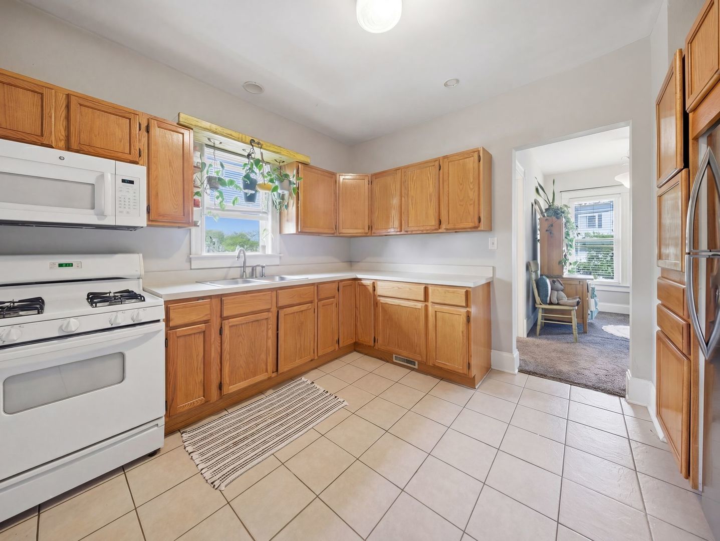 143 S Liberty Street, Elgin, IL 60120