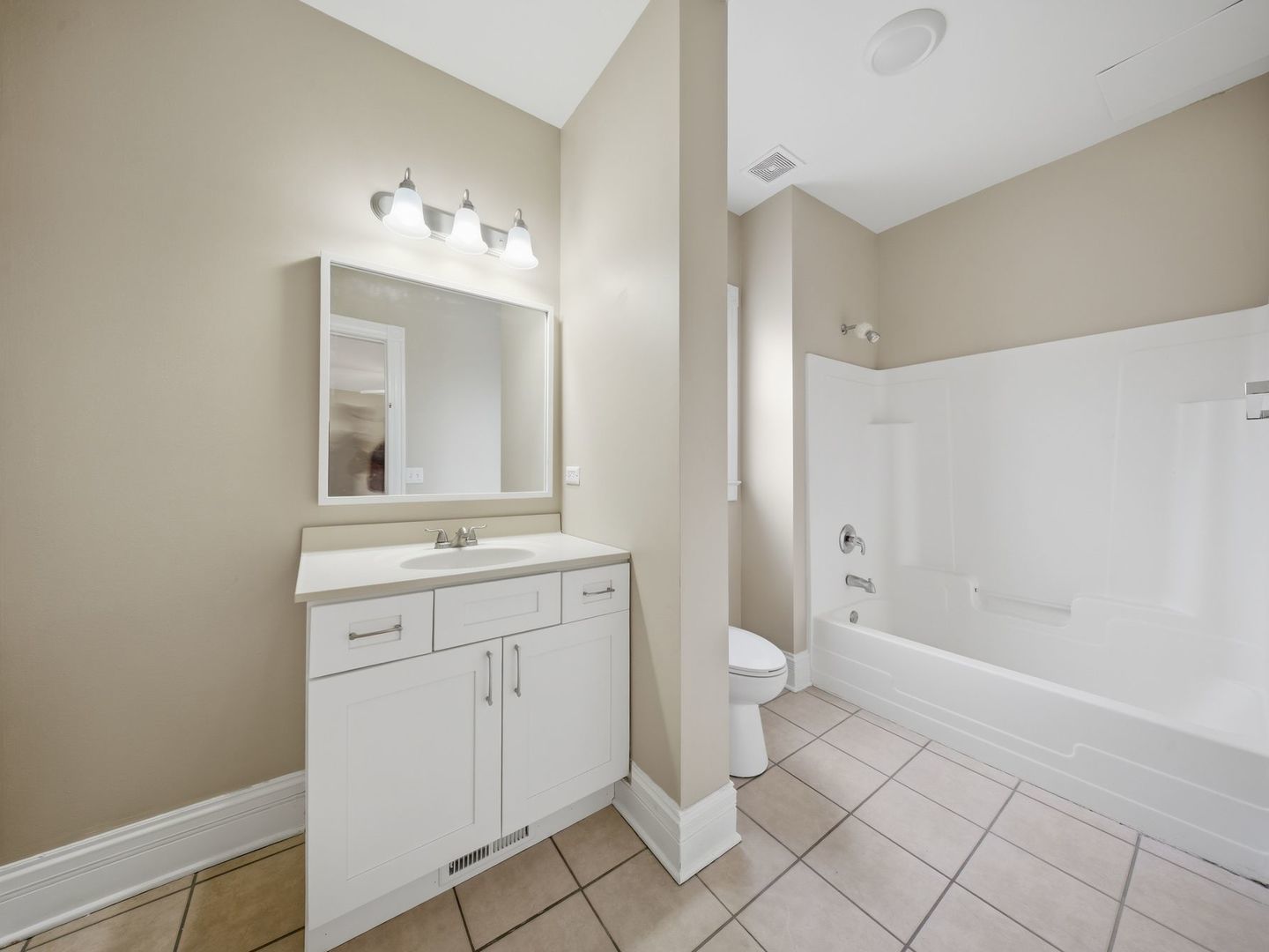 143 S Liberty Street, Elgin, IL 60120