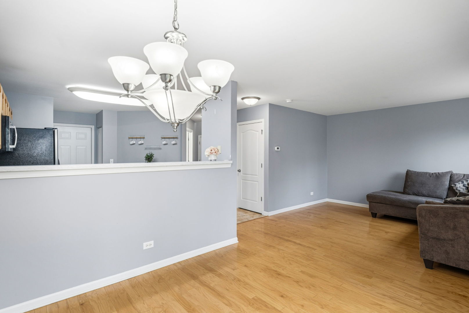 28088 W Niagara Street, Lakemoor, IL 60051