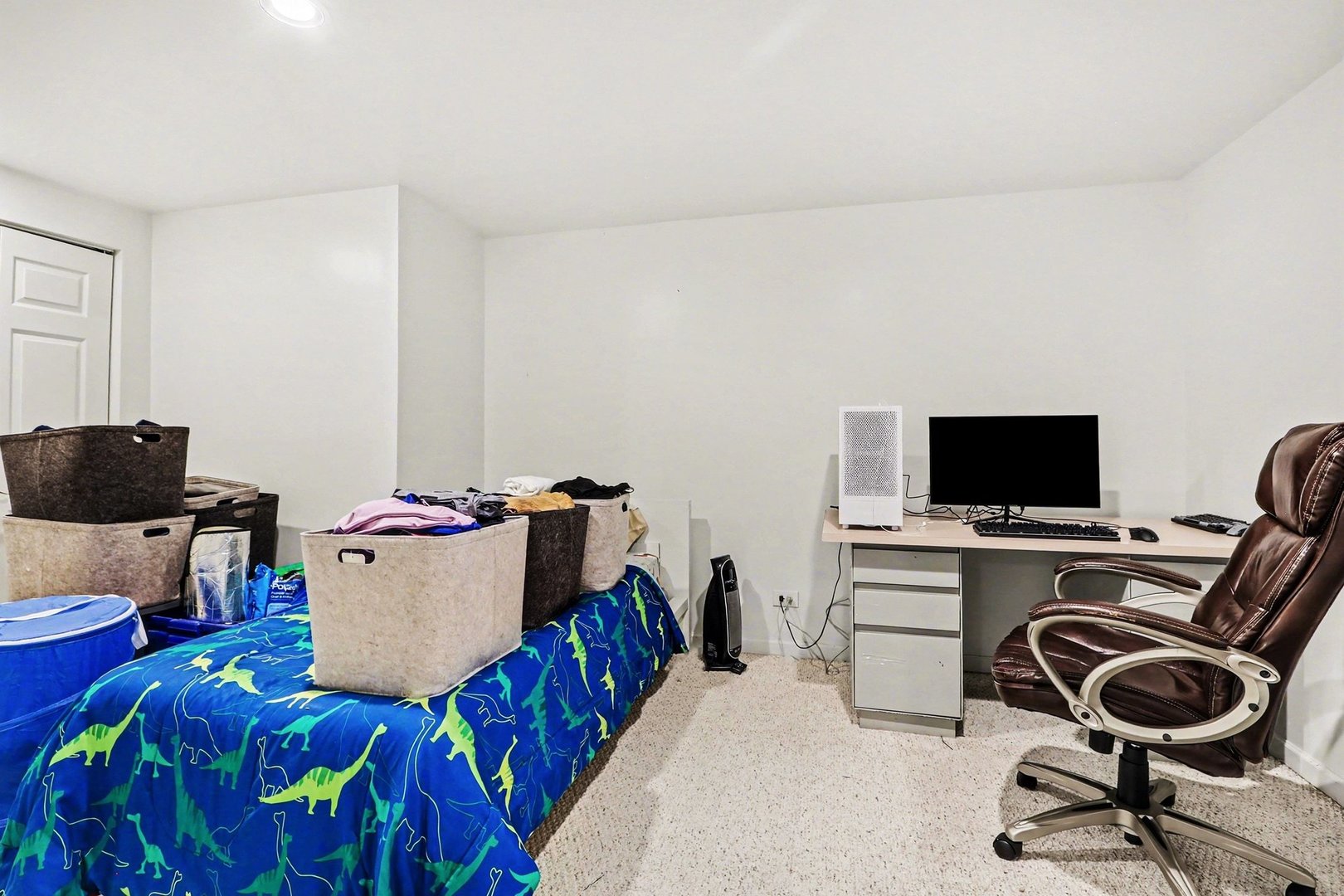 2598 Chasewood Court, Aurora, IL 60502