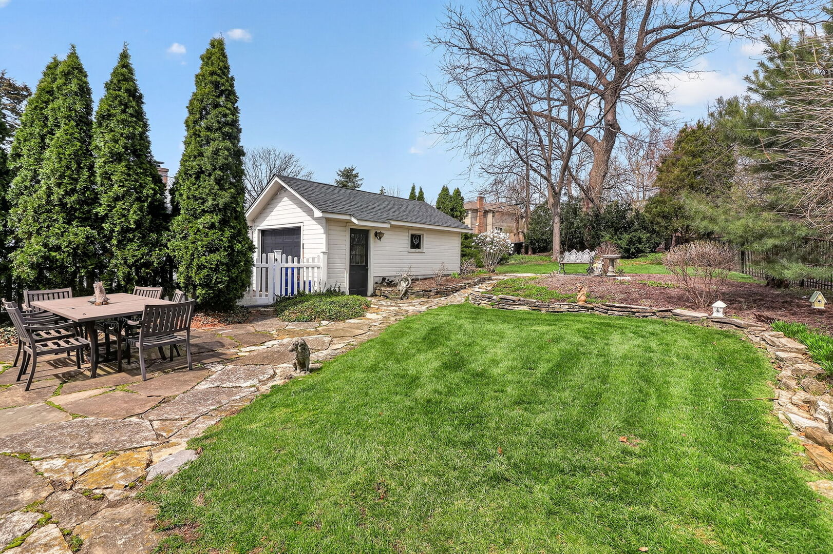 284 Chesterfield Avenue, Glen Ellyn, IL 60137