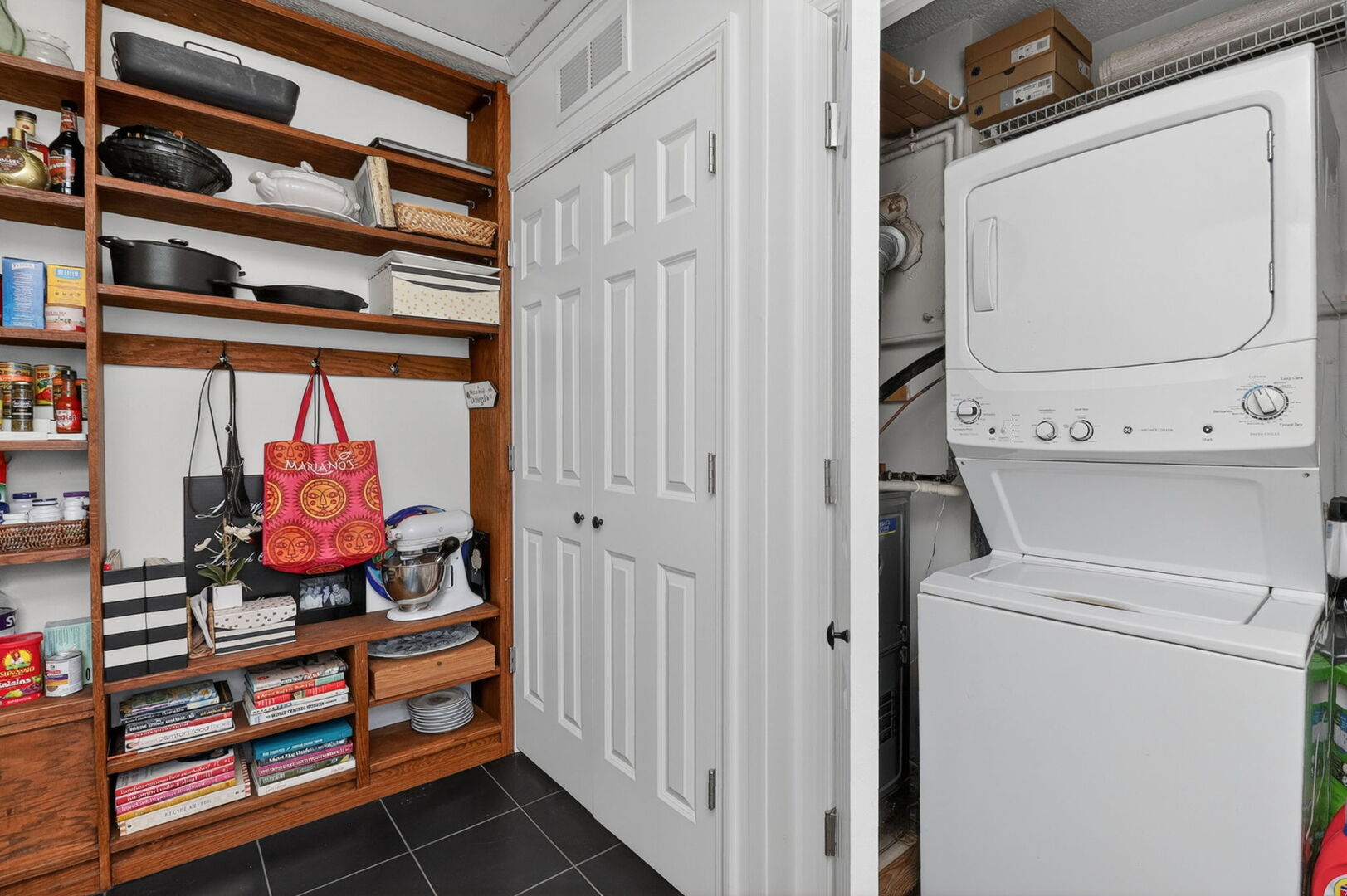 284 Chesterfield Avenue, Glen Ellyn, IL 60137