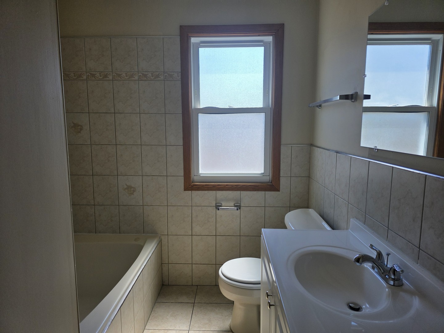 3549 N Octavia Avenue, Chicago, IL 60634